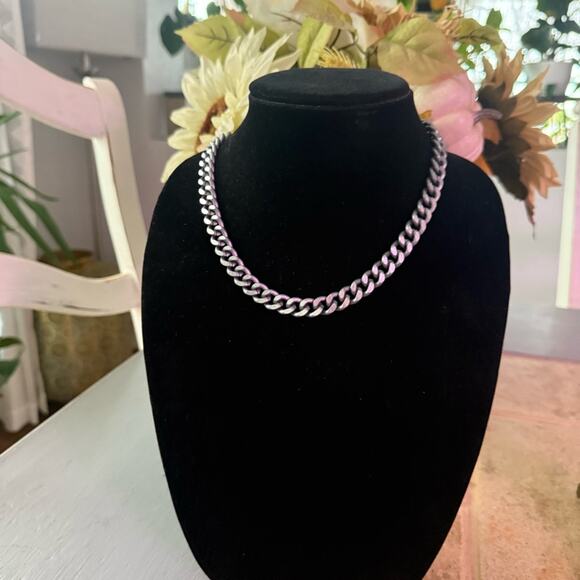 Sabika Chainlink Necklace Winter 2011 - Picture 1 of 10